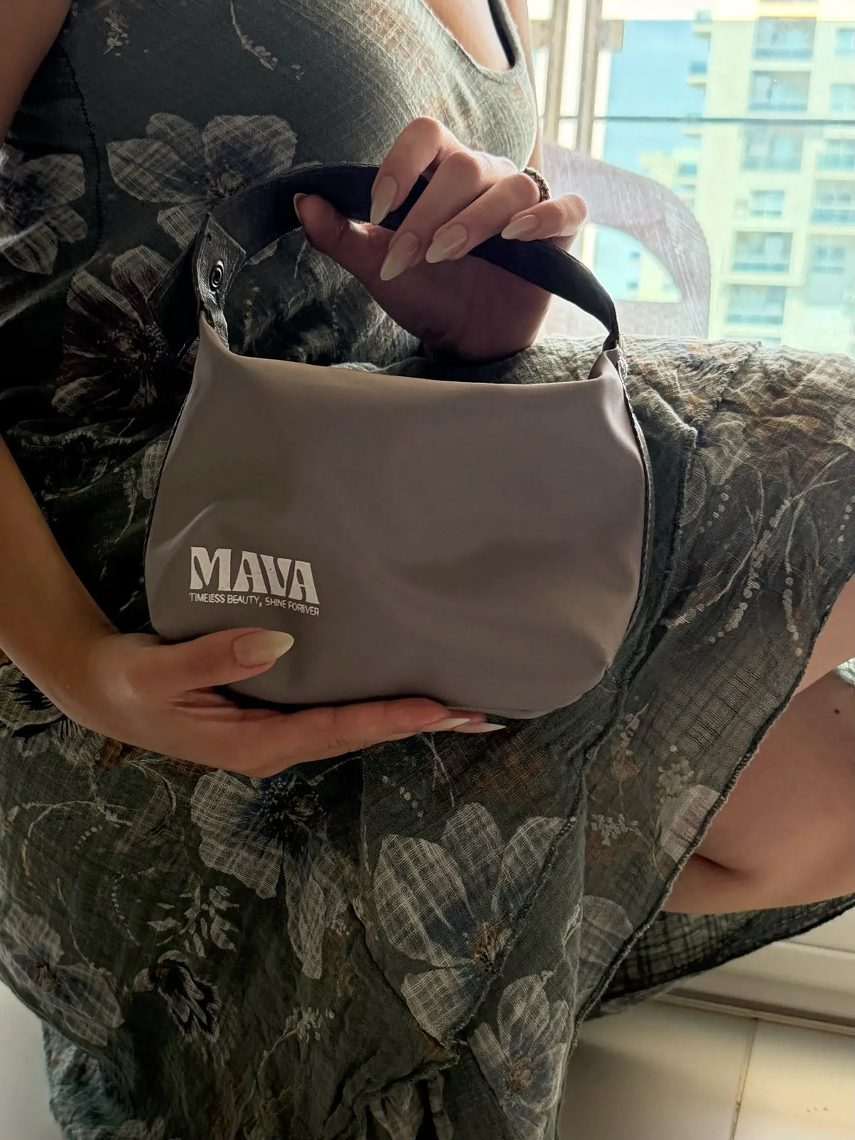 Mava tote bag